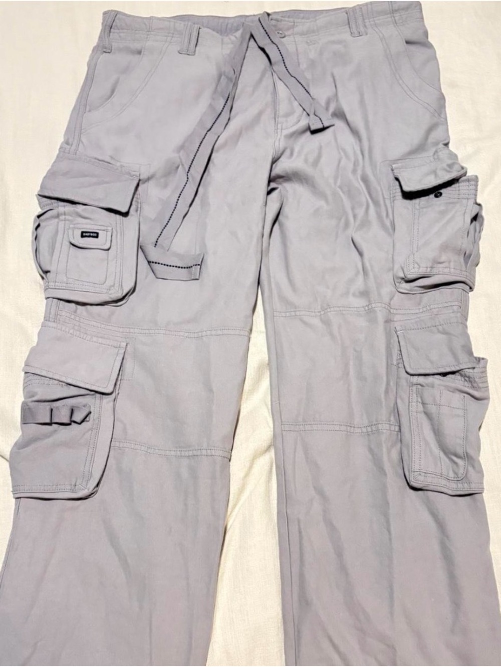 Light Gray Wide-Leg Cargo Pants with Multiple Pockets